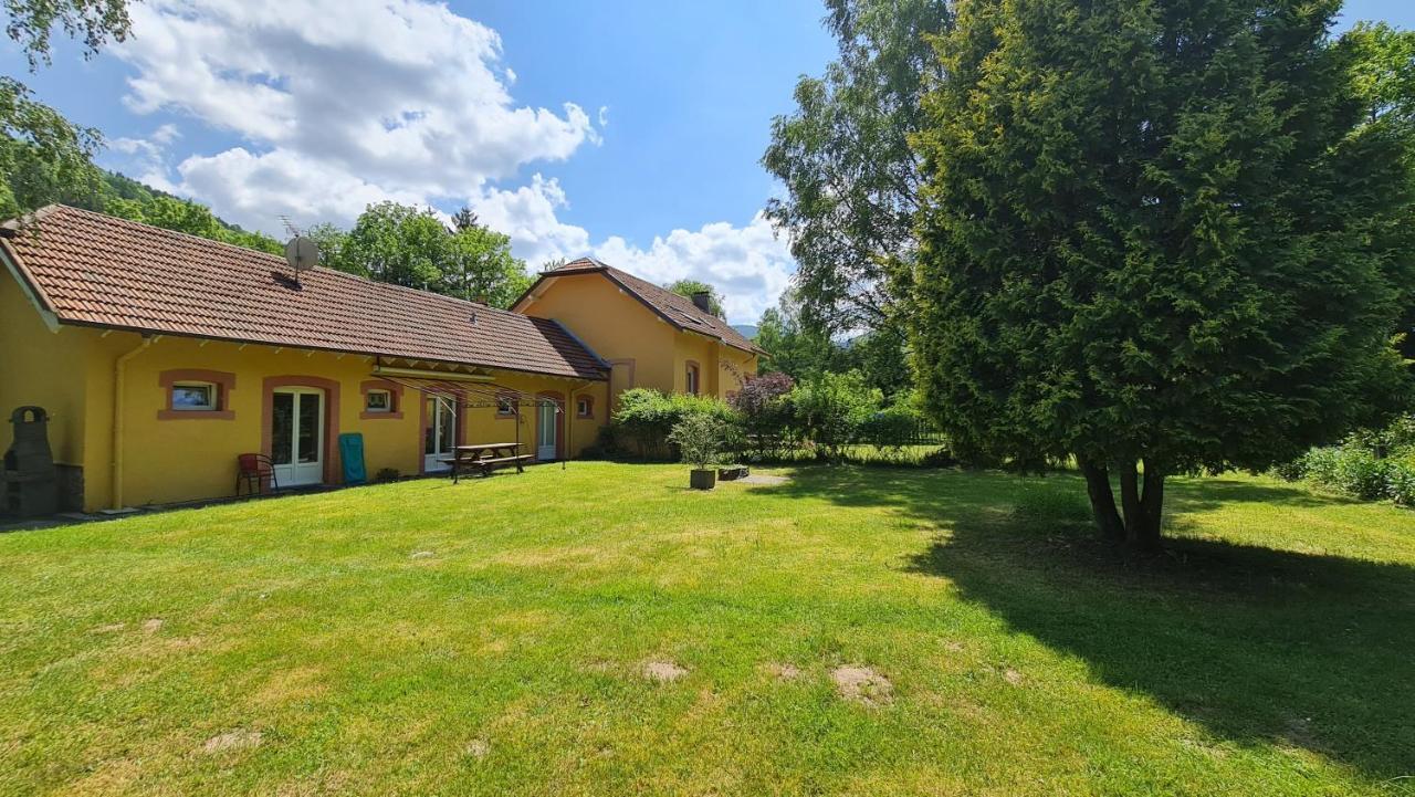 Domaine Des Graviers Hotel Plainfaing Exterior photo